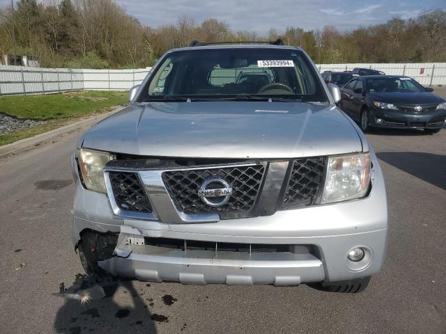 5N1AR18W86C609512 - 2006 NISSAN PATHFINDER LE 银色 照片 5