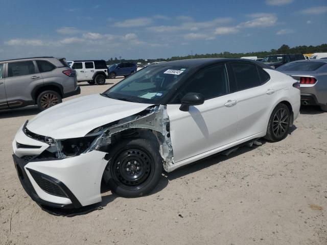 4T1T11AK5RU878153 - 2024 TOYOTA CAMRY SE NIGHT SHADE WHITE photo 1