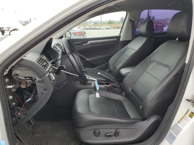 1VWDT7A38HC061968 - 2017 VOLKSWAGEN PASSAT R-LINE თეთრი ფოტო 7