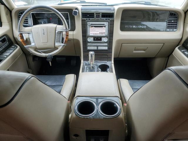 5LMFU27548LJ00875 - 2008 LINCOLN NAVIGATOR WHITE photo 8