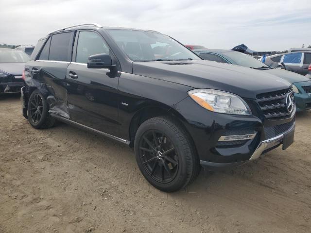 4JGDA5HB0CA035293 - 2012 MERCEDES-BENZ ML 350 4MATIC BLACK photo 4