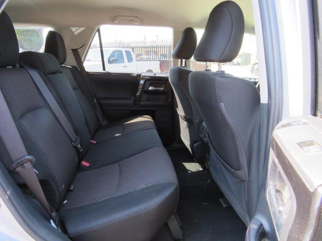 JTEPU5JR2N5995884 - 2022 TOYOTA 4RUNNER SR5/SR5 PREMIUM 银色 照片 6