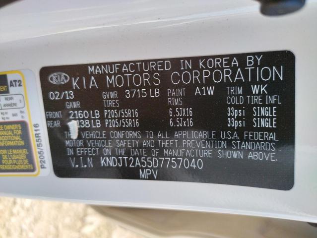 KNDJT2A55D7757040 - 2013 KIA SOUL WHITE photo 12