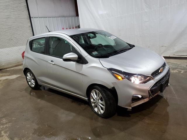 KL8CD6SA0MC216308 - 2021 CHEVROLET SPARK 1LT SILVER photo 4