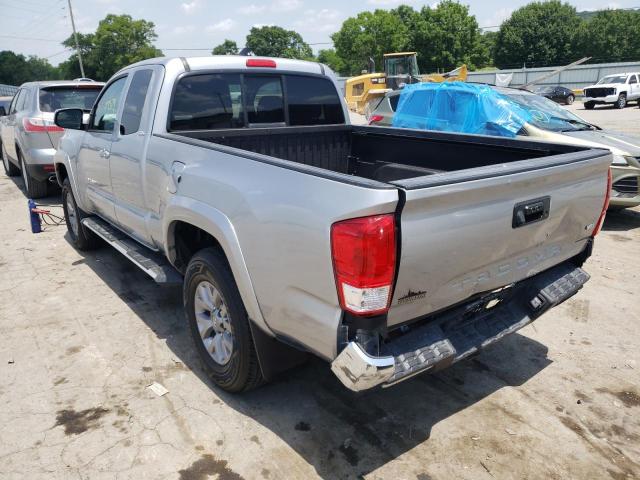 5TFRZ5CN5HX025559 - 2017 TOYOTA TACOMA ACCESS CAB ვერცხლისფერი ფოტო 3
