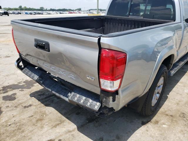 5TFRZ5CN5HX025559 - 2017 TOYOTA TACOMA ACCESS CAB ვერცხლისფერი ფოტო 9