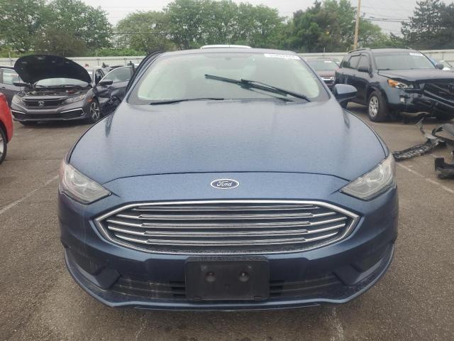 3FA6P0LUXJR274334 - 2018 FORD FUSION SE HYBRID BLUE photo 5