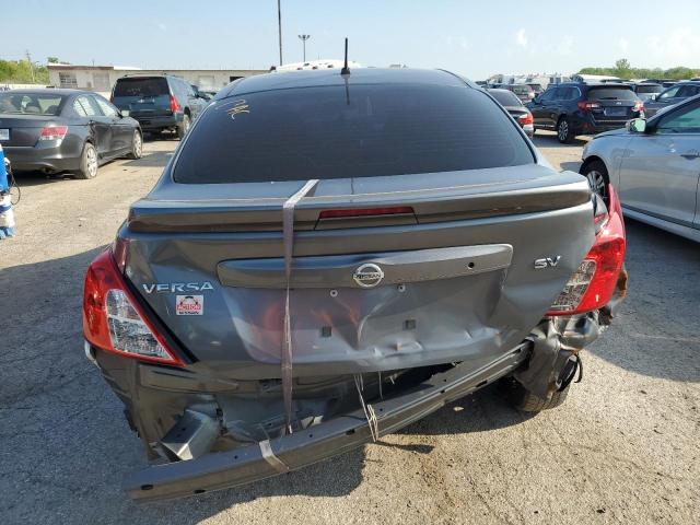 3N1CN7AP4KL827432 - 2019 NISSAN VERSA S GRAY photo 6