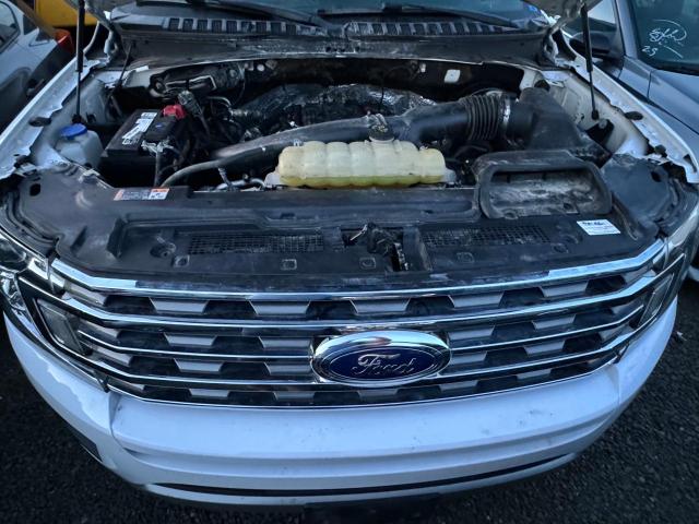 1FMJU1HT0KEA72881 - 2019 FORD EXPEDITION XLT Biały zdjęcie 7