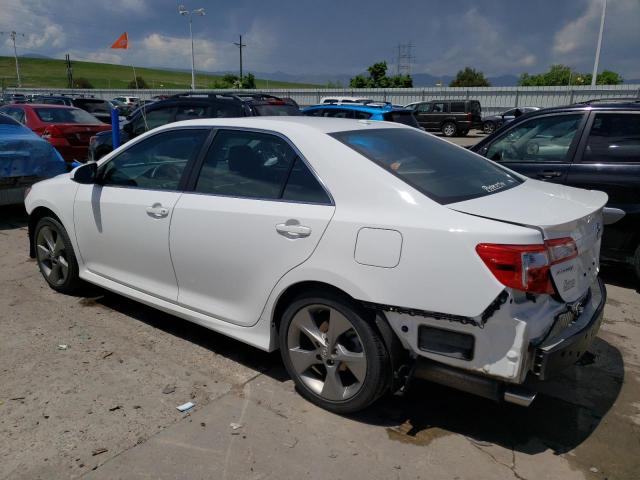 4T1BK1FK0CU018363 - 2012 TOYOTA CAMRY SE WHITE photo 2