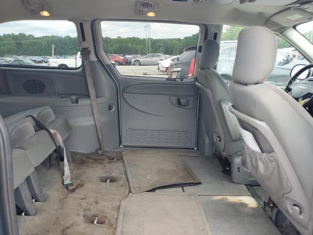 2C8GP54L55R494007 - 2005 CHRYSLER TOWN & COU TOURING 银色 照片 11