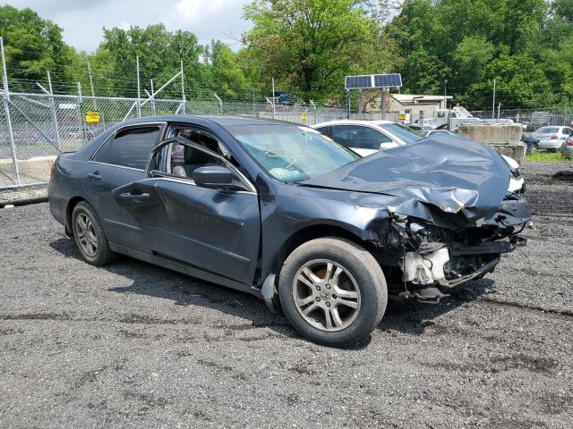 1HGCM56827A205997 - 2007 HONDA ACCORD EX SILVER photo 4