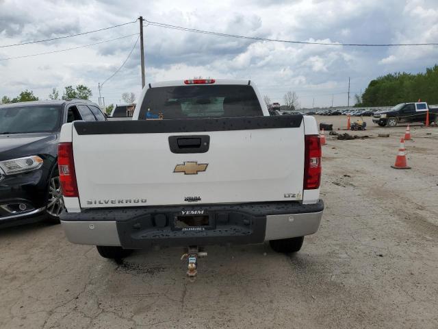 1GCEK39J49Z286960 - 2009 CHEVROLET SILVERADO K1500 LTZ WHITE photo 6