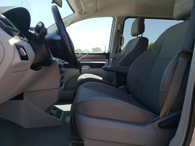 2C4RVAAG4CR120498 - 2012 VOLKSWAGEN ROUTAN S SILVER photo 7