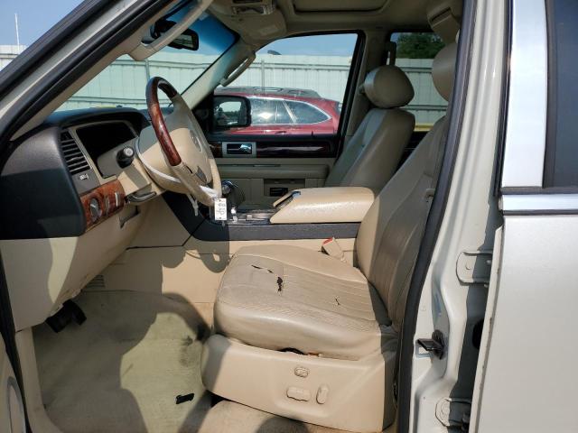 5LMFU285X6LJ12394 - 2006 LINCOLN NAVIGATOR 奶油色 照片 7