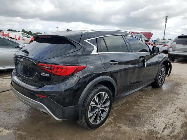 SJKCH5CR0JA053268 - 2018 INFINITI QX30 BASE BLACK photo 3