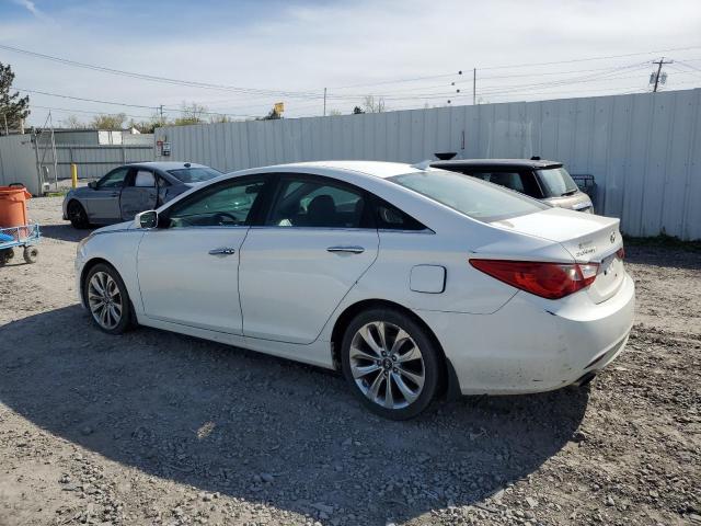 5NPEC4AC2BH251279 - 2011 HYUNDAI SONATA SE WHITE photo 2