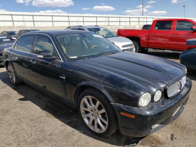 SAJWA79B98SH24052 - 2008 JAGUAR XJ8 L BLACK photo 4