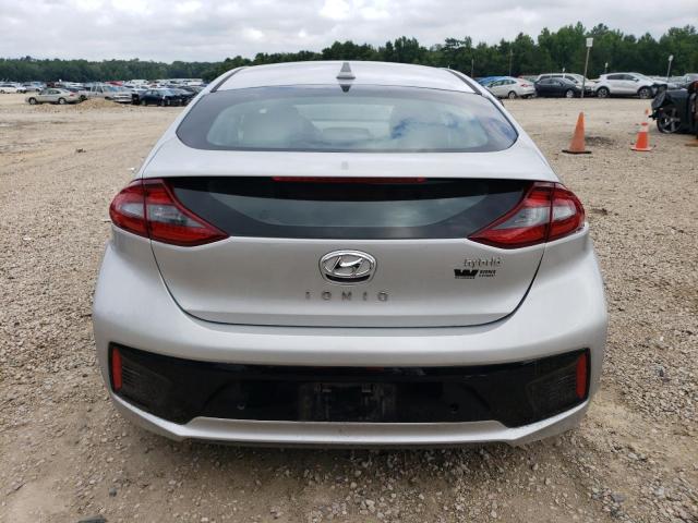 KMHC05LC5JU097251 - 2018 HYUNDAI IONIQ LIMITED SILVER photo 6