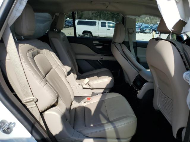 5LM5J7XC9PGL09911 - 2023 LINCOLN AVIATOR RESERVE WHITE photo 11