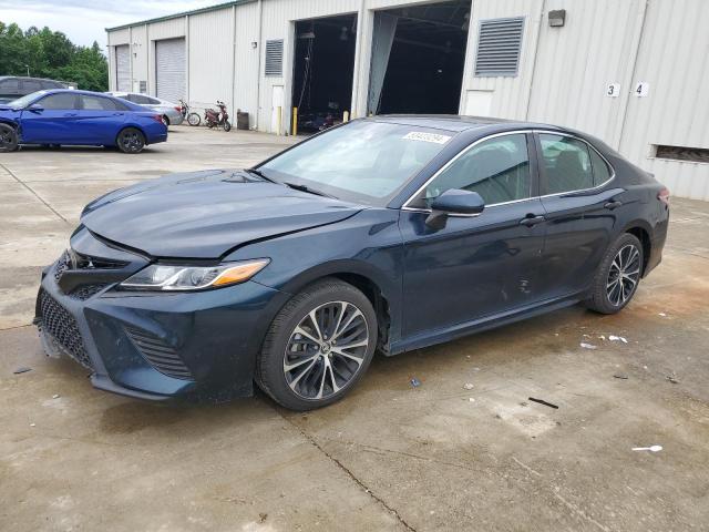 4T1B11HK6JU662883 - 2018 TOYOTA CAMRY L BLUE photo 1