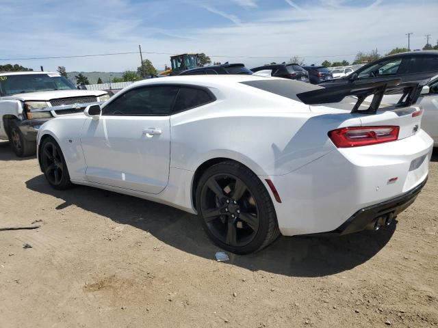 1G1FH1R74J0104011 - 2018 CHEVROLET CAMARO SS WHITE photo 2