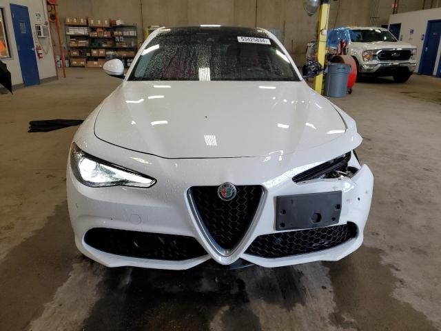 ZARFAEDN5J7577034 - 2018 ALFA ROMEO GIULIA Q4 白色 照片 5