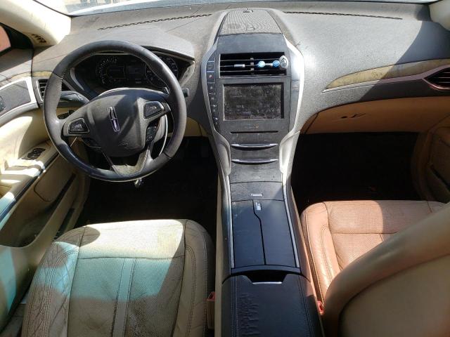 3LN6L2G99DR827871 - 2013 LINCOLN MKZ WHITE photo 8