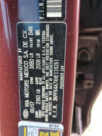 3KPFK4A7XHE118261 - 2017 KIA FORTE LX BURGUNDY photo 13