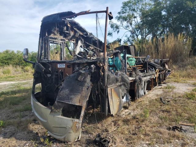 4UZACWDT9FCGU8431 - 2015 FREIGHTLINER CHASSIS XC SILVER photo 2