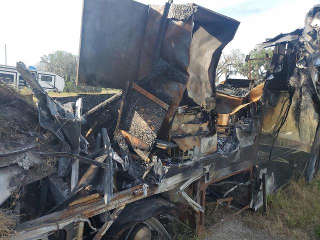 4UZACWDT9FCGU8431 - 2015 FREIGHTLINER CHASSIS XC SILVER photo 6