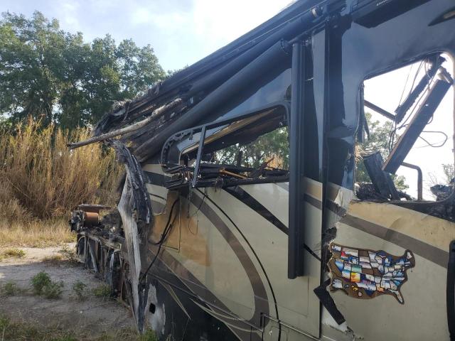 4UZACWDT9FCGU8431 - 2015 FREIGHTLINER CHASSIS XC SILVER photo 9