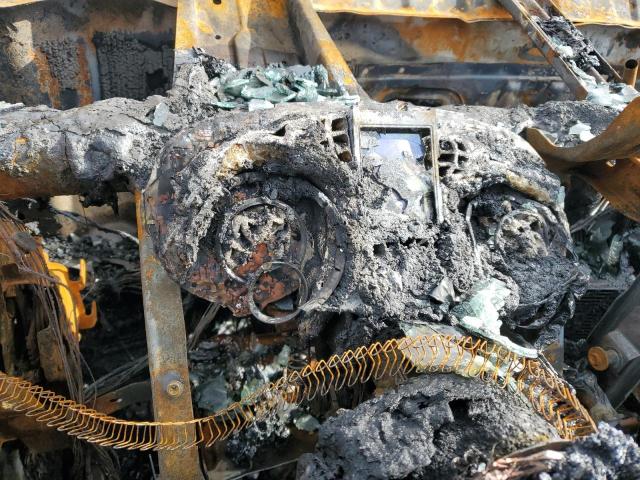 2A4RR8DG5BR680015 - 2011 CHRYSLER TOWN & COU TOURING L BURN photo 9