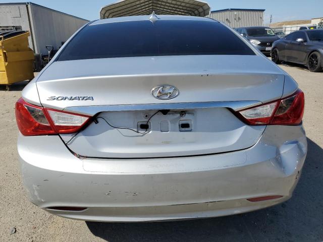 5NPEB4ACXDH725677 - 2013 HYUNDAI SONATA GLS SILVER photo 6