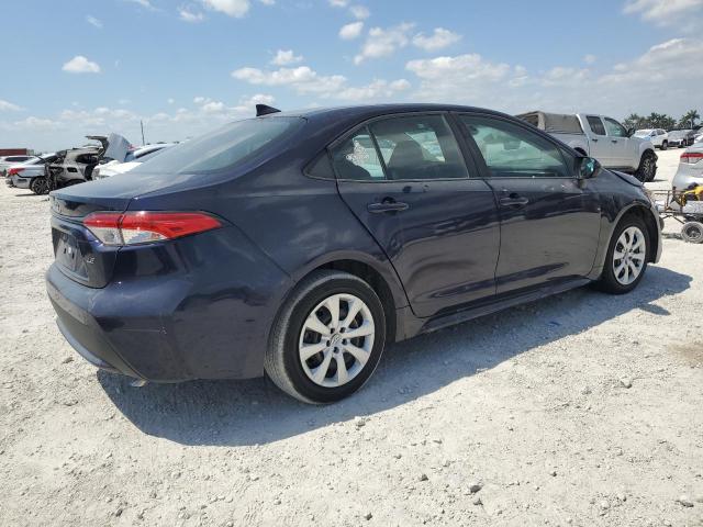 5YFEPMAE2MP192407 - 2021 TOYOTA COROLLA LE ლურჯი ფოტო 3