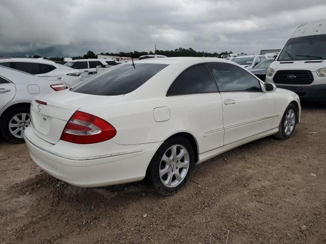 WDBTJ65J34F092219 - 2004 MERCEDES-BENZ CLK 320C WHITE photo 3