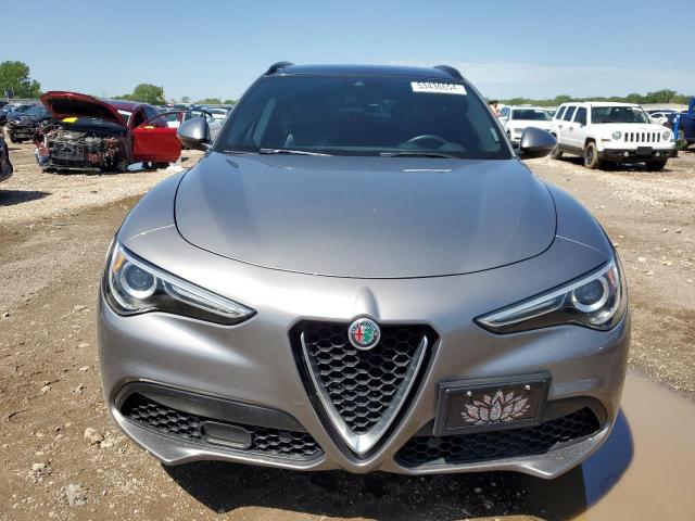 ZASFAKNN6J7C01554 - 2018 ALFA ROMEO STELVIO TI SPORT GRAY photo 5