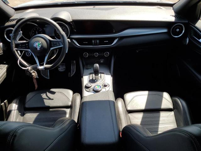 ZASFAKNN6J7C01554 - 2018 ALFA ROMEO STELVIO TI SPORT GRAY photo 8