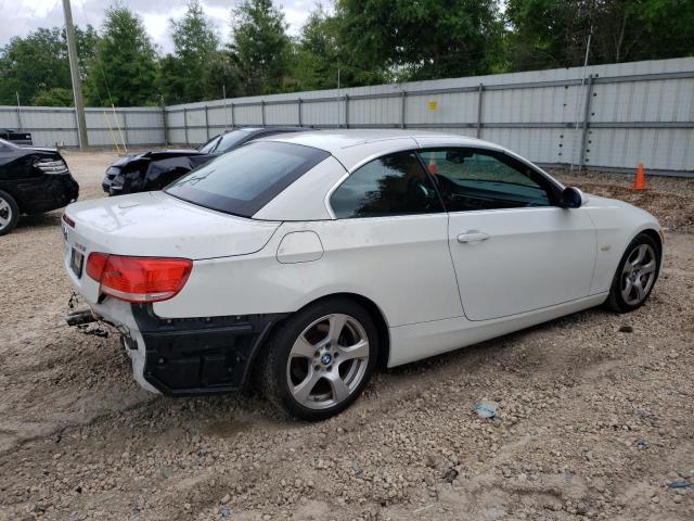 WBAWR33538P152878 - 2008 BMW 328 I SULEV WHITE photo 3