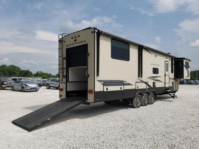 4YDF3813XKA740965 - 2019 KEYSTONE MONTANA TWO TONE photo 4