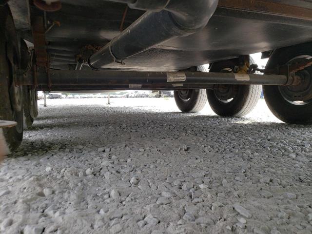 4YDF3813XKA740965 - 2019 KEYSTONE MONTANA TWO TONE photo 8