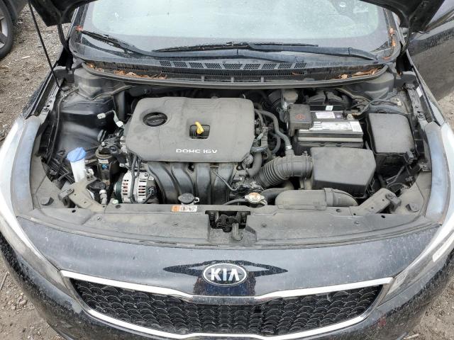 3KPFL4A75HE047886 - 2017 KIA FORTE LX BLACK photo 11