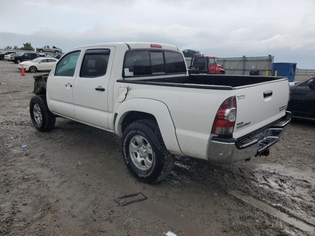 3TMJU4GNXBM123273 - 2011 TOYOTA TACOMA DOUBLE CAB PRERUNNER WHITE photo 2