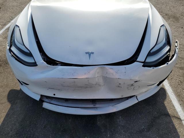 5YJ3E1EA1LF658745 - 2020 TESLA MODEL 3 WHITE photo 11