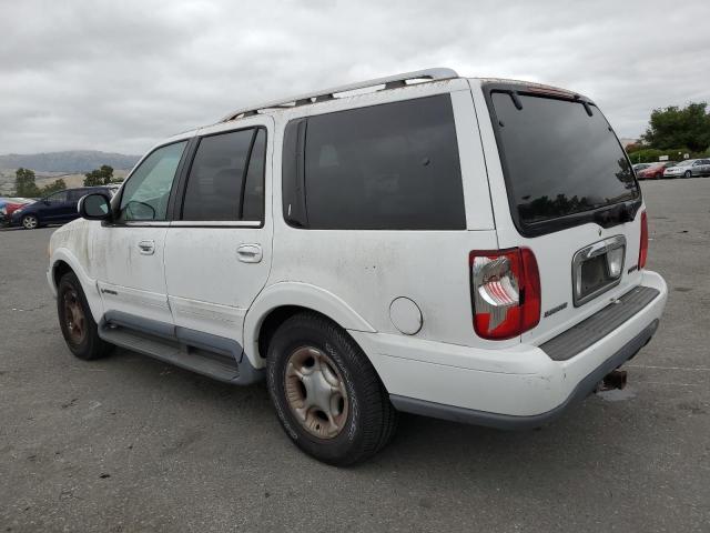 5LMPU28L3XLJ08305 - 1999 LINCOLN NAVIGATOR 白色 照片 2