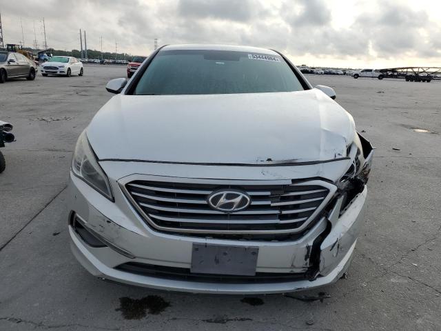 5NPE24AF2FH048766 - 2015 HYUNDAI SONATA SE SILVER photo 5