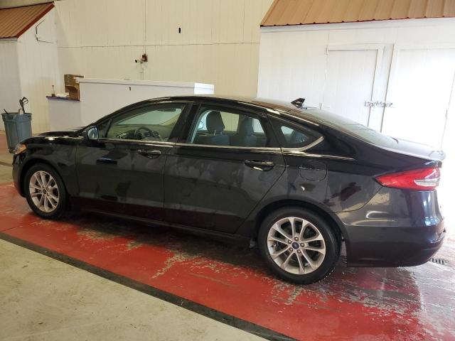 3FA6P0HD0LR156398 - 2020 FORD FUSION SE BLACK photo 2