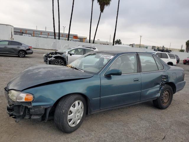 1996 TOYOTA CAMRY LE, 