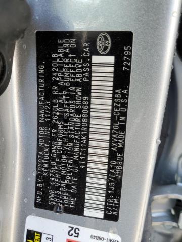 4T1T11AK1RU880689 - 2024 TOYOTA CAMRY SE NIGHT SHADE SILVER photo 13