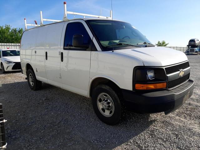 1GCWGAFF9G1156789 - 2016 CHEVROLET EXPRESS G2 WHITE photo 4